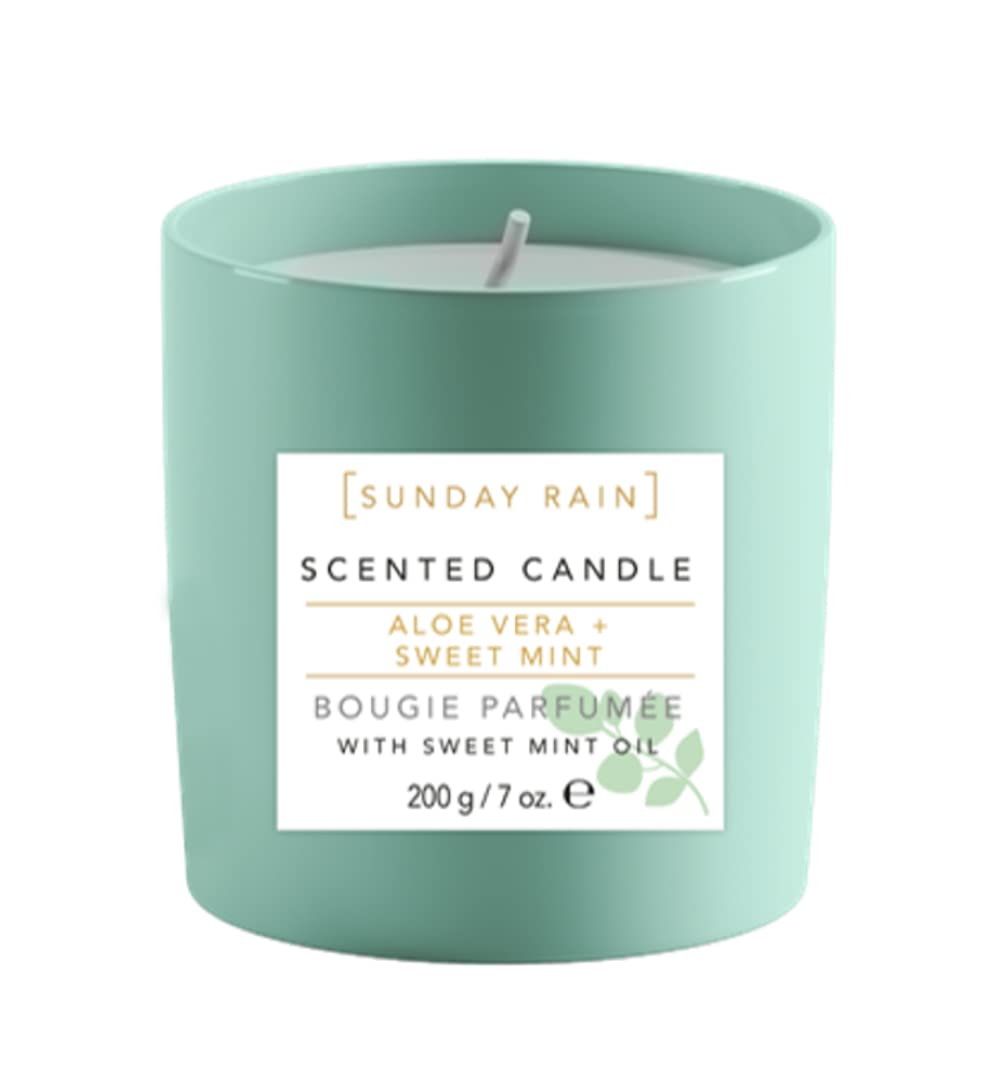 Sunday Rain Green Aloe Vera & Sweet Mint Soy Candle, With Aromatherapy Oils, Up To 40 Hours Burn Time, Refreshing & Calming Fragrance, 265G