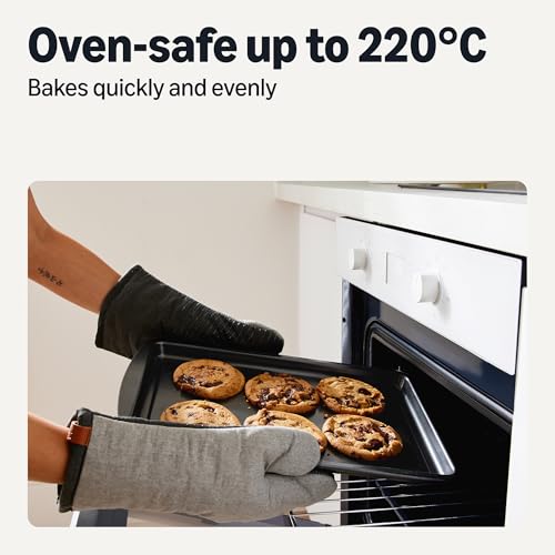 Amazon Basics Nonstick Baking Sheets 3-Piece Set, Stackable, Dishwasher and Oven-Safe