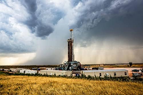 Oil Rig Photography Print (Not Framed) Picture of Drilling Rig Derrick and Storm in Oklahoma Oil and Gas Wall Art Oilfield Decor (40 x 60)