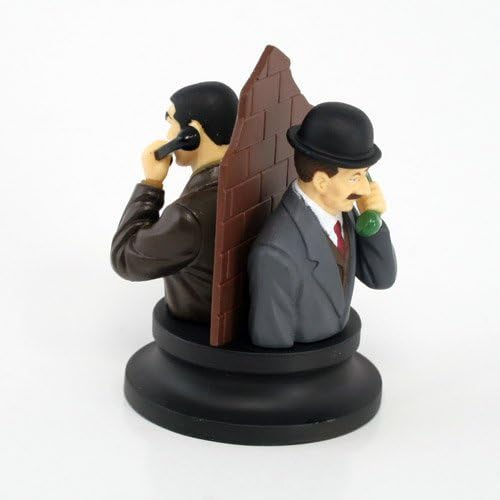 Golgo 13 Figure Collection - Diorama - On the Phone (2.5" figure)