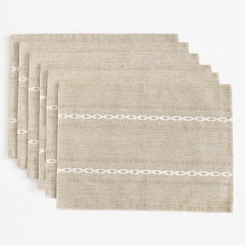 Wracra Almond Yellow Placemats Washable Set of 6, 30 x 45 cm Fabric Table Placemats