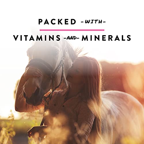 Manna Pro Bite-Size Nuggets for Horses - Pocket Sized Training Horse Treats - Peppermint Flavored Treats - Packs with Vitamins & Minerals- Great Taste Guaranteed - 4lbs (Pack of 2)