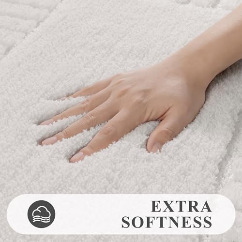 Pauwer Bathroom Rugs Sets 3 Piece, Microfiber Bath Mat Set, White by Pauwer - Used condition - Image 3