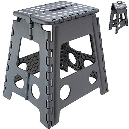 Foldable chair for trips and prayers (multicolor)