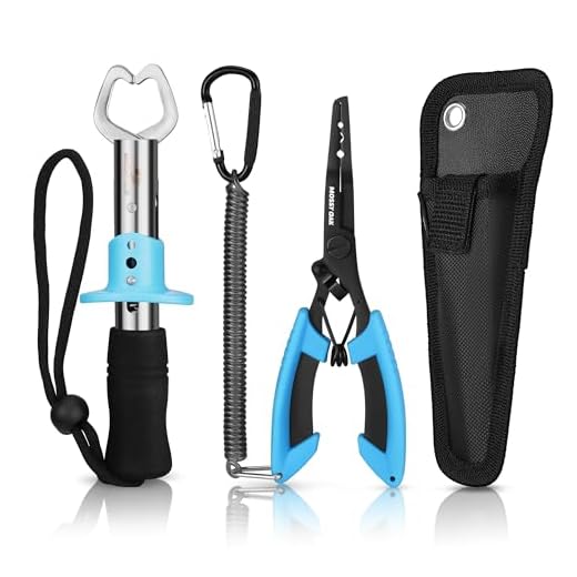 Mossy Oak 2Pcs Fishing Tools Kit- Fishing Plier, Fish Lip Gripper, Multifunctional Fishing Hook Remover with Lanyards Sheath, Saltwater Resistant Fish