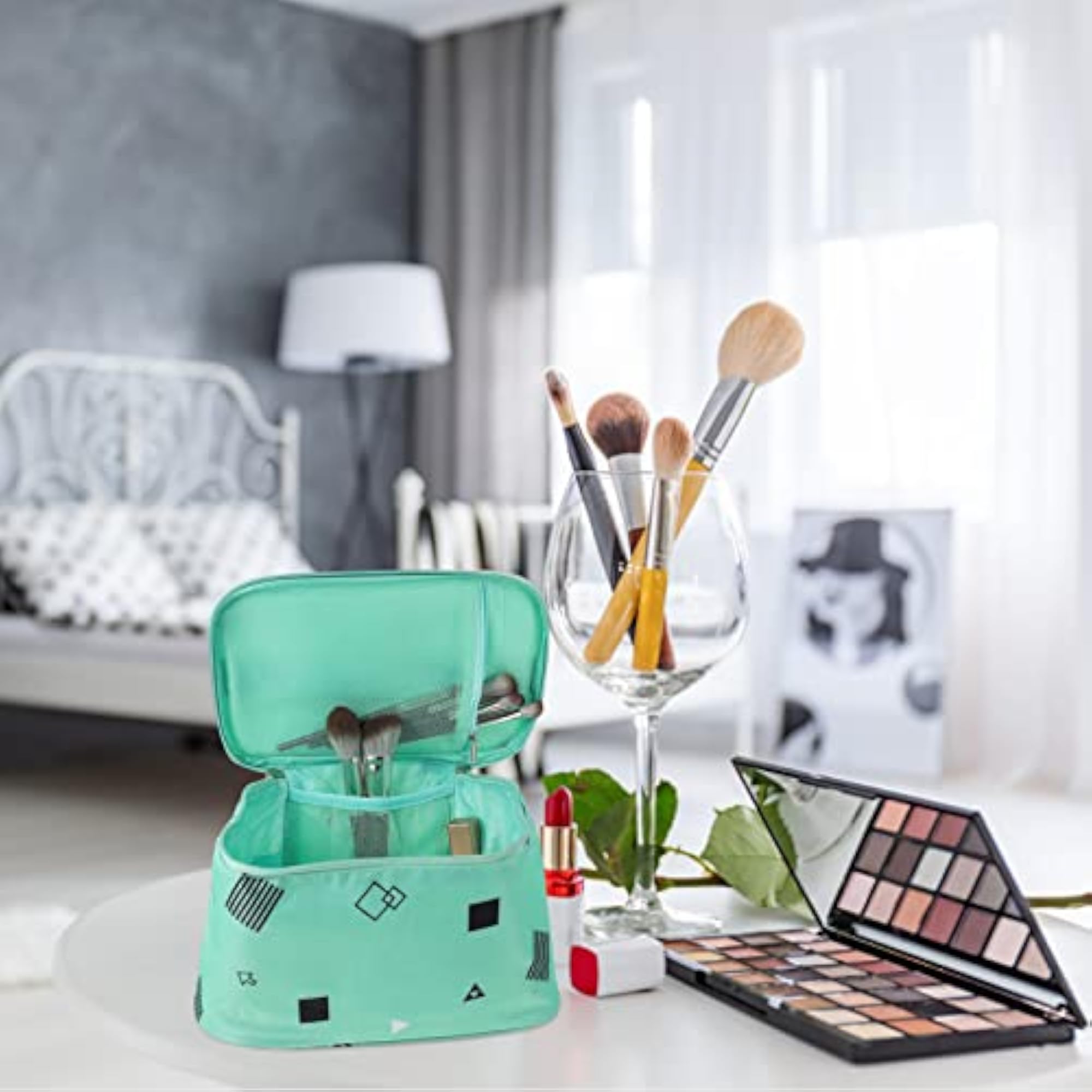 Travel Toiletry Bag, Waterproof Makeup Storage Pouch