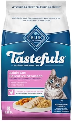 Blue Buffalo Tastefuls Natural Dry Food for Adult Cats, Sensitive...