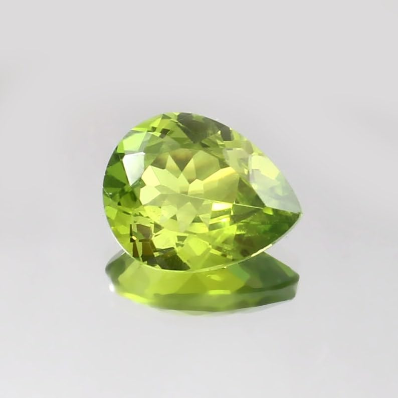 Saphir vert Ceylan 10x8mm, pierre gemme à facettes d'exception pour bague et pendentif - 2