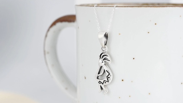 Amazon.com: AeraVida Southwestern Native American Style Kokopelli
