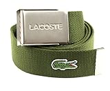 Mit dem LACOSTE Gürtel sitzt alles an der richtigen Stelle. Als sportlich schickes Accessoire schenken Sie jedem Ihrer Outfits mit dem Gürtel einen Blickfang. Den Gürtel um die Hüfte geschnallt, können Sie Ihre Bewegungsfreiheit in vollen Zügen genießen! W100