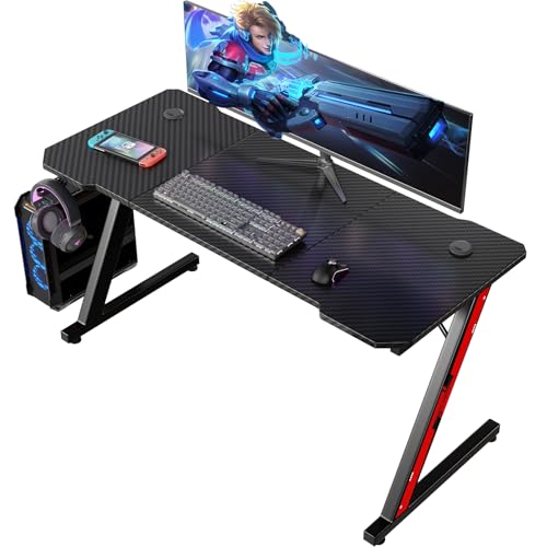 Homall Mesa Gaming 140 x 60 cm, Escritorio Gaming en Forma de Z Ergonómica, Mesa Gamer de Fibra de Carbono, Mesa para Ordenador con Portavasos y Gancho para Auriculares, Negro