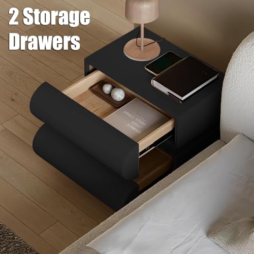 Table de chevet en bois noir pour une chambre à coucher cocooning