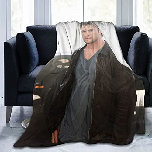 LOUJIN Chris Hemsworth flanelowy koc polarowy narzuta na cały sezon super miękki przytulny koc na łóżko lub kanapę 125 cm x 100 cm