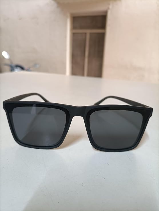 Image of RICHORS Retro Square Black Light Weight Uv Protection Non-Polarized Sunglasses For Men And Women Uv Protection Classic Sunglass Unisex, Medium