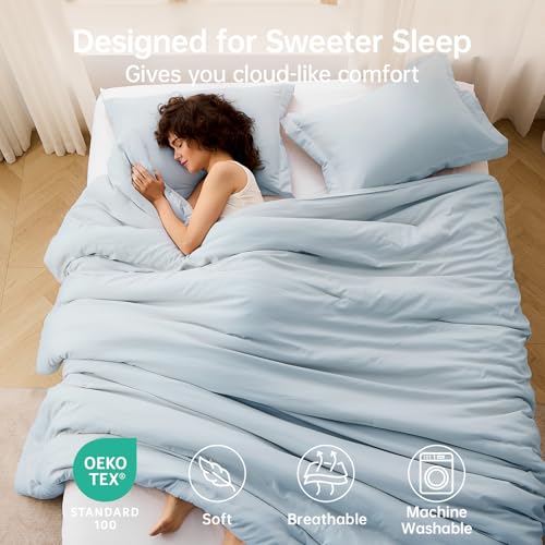 Image of MUXHOMO King Size Comforter Set, All Season Ultra Soft Down Alternative Bedding - 3 Piece Lightweight Bed Set Includes 1 Comforter (104 inchx90 inch) and 2 Pillow Shams (20 inchx36 inch), Lake Blue
