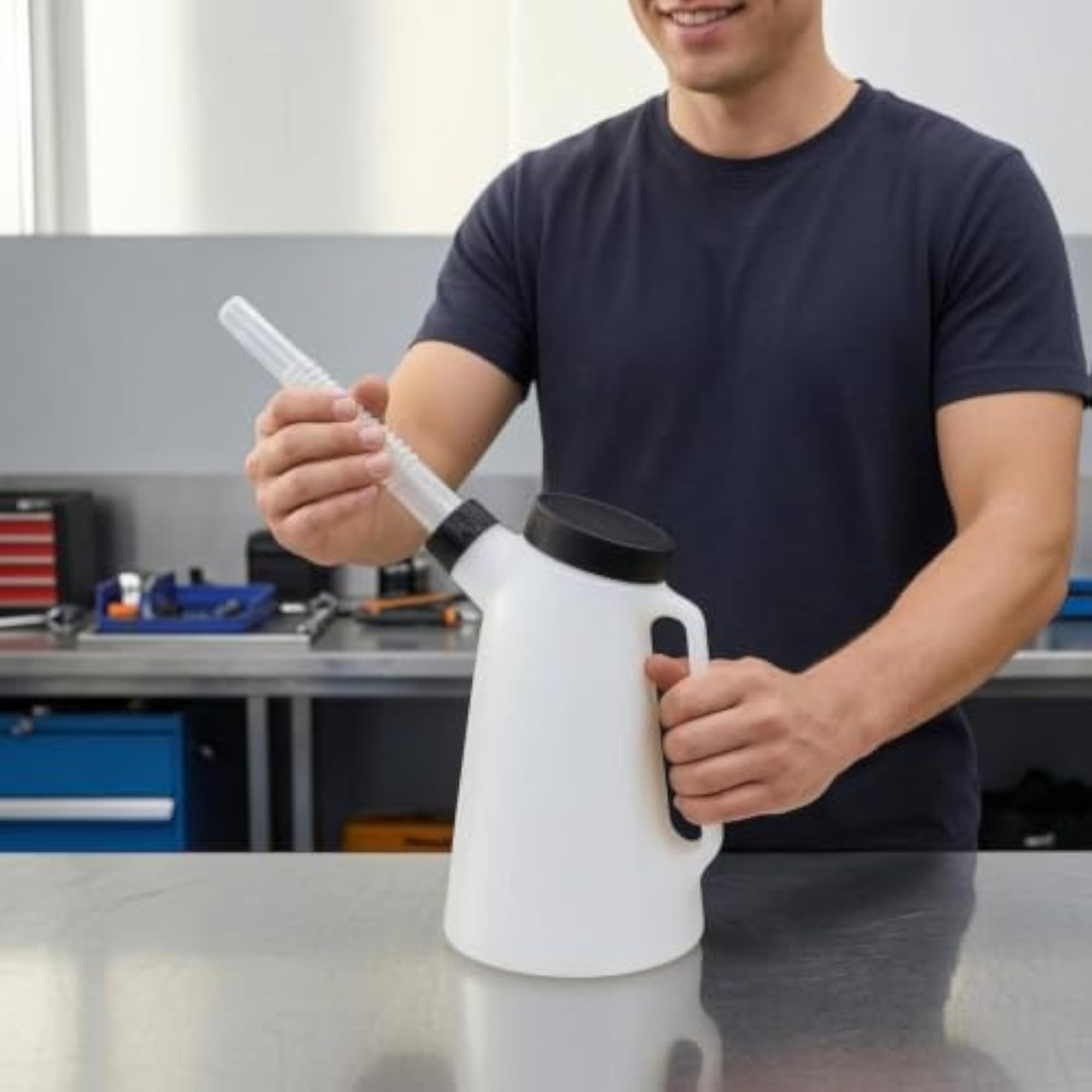 Measurement Markings Angled Spout Oil Jug, 5L