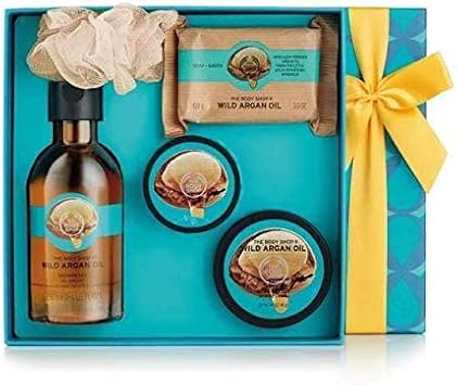 ذا بودي شوب مجموعة زيت الارغان البري( جل استحمام - زبدة الجسم - مقشر الجسم - صابون - ليفة)