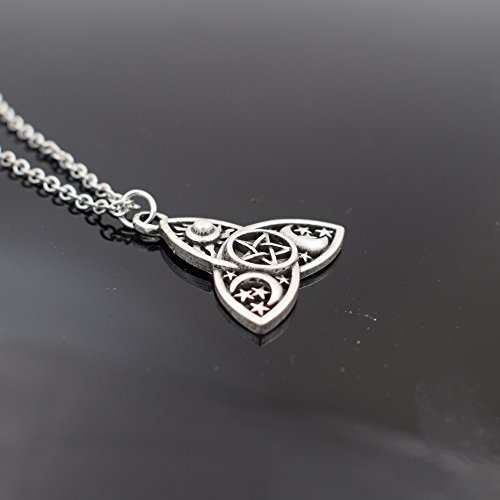 Triple Moon Goddess Triquetra Pentacle Necklace Pagan Wicca Pendant Necklace4