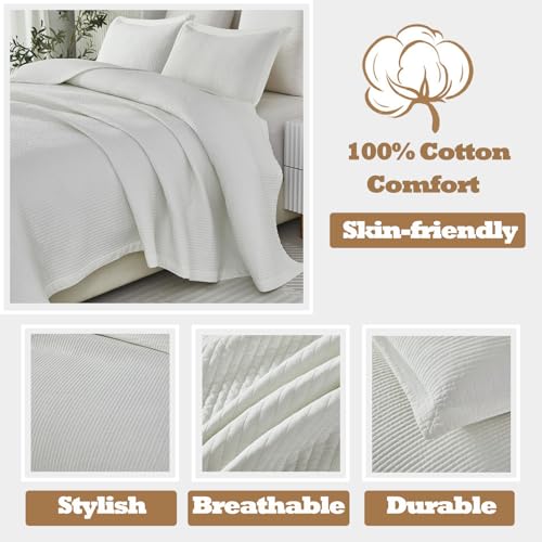 Juego de edredón blanco para renovar el estilo del dormitorio con frescura y elegancia 5