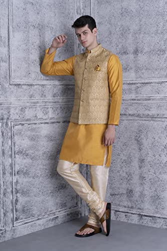 Image of Ethluxis Men's Silk Blend Kurta Set