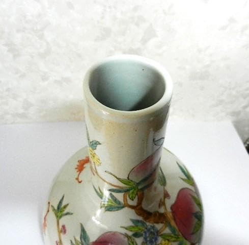 Amazon.co.jp: 中国粉彩九桃図天球瓶（裏印乾隆年製） : ホーム＆キッチン