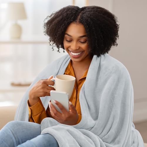 Image of Utopia Bedding Fleece Blanket King Size Light Grey (90x102 Inches) Ultra Soft Warm Lightweight Microfiber Breathable Anti-Static Cozy Bed Blanket, All-Season Home Decor Gift for Men & Women
