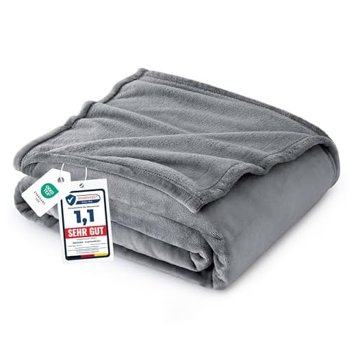 wometo 2er Set Polar- Fleecedecke 130x160 cm ca. 400g wertiges Gewicht OekoTex mit Anti-Pilling Kettelrand Farbe lila in vielen bunten Farben 5 Bedsure Kuscheldecke Grau XL Decke Sofa, weiche& warme Fleecedecke als Sofadecke/Couchdecke, kuschel Wohndecken Kuscheldecken, 150x200 cm extra flaushig und plüsch Sofaüberwurf Decke