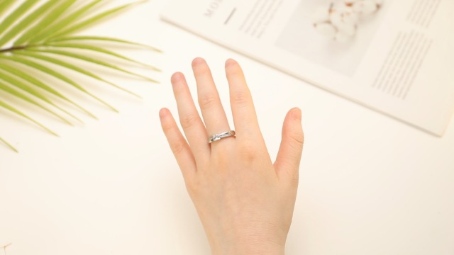 BONLAVIE Herzring Aus 925er Sterlingsilber Mit Zirkonia – Daumenring, Ehering Oder Versprechensring Für Frauen