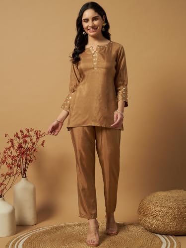 Image of Women Printed 2-Piece Silkblend Kurta & Pants Set