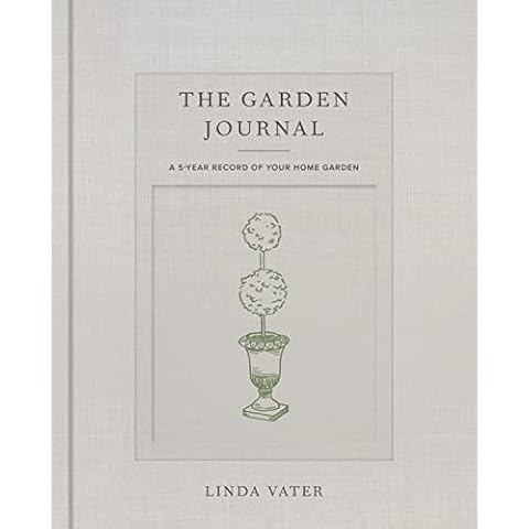 The Garden Journal: A 5-year record of your home garden Cover