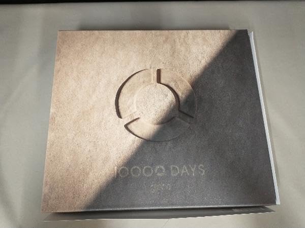Amazon.co.jp: 傷あり/globe CD 10000 DAYS(初回生産限定盤