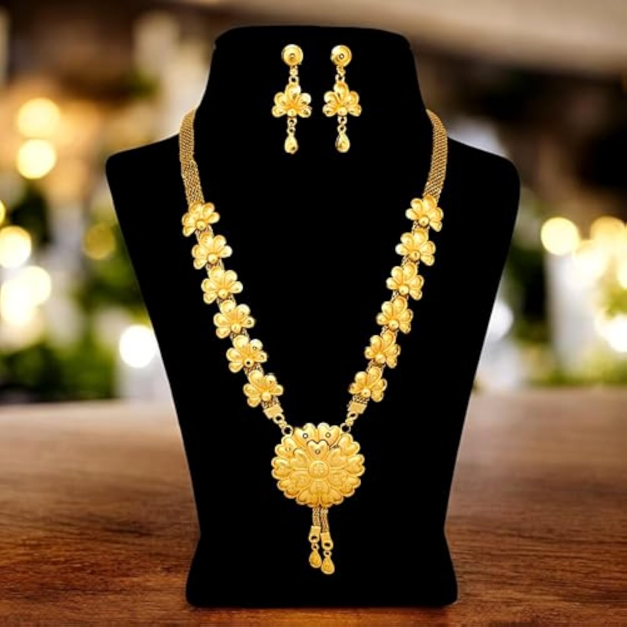 Women's Gold Plated Floral Design Locket Necklace & Earrings Set