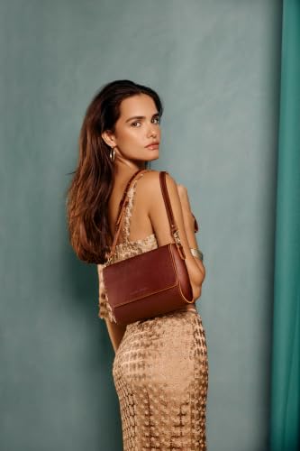 Image of Portland Leather Goods Metro Crossbody Bag for Women - Handmade from the Finest Full-Grain Hides