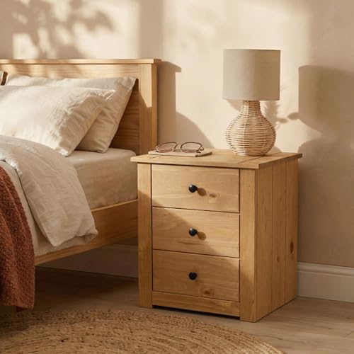 CARO-Möbel Nachttisch Cancun mit 3 Schubladen, Nachtkommode für Boxspringbett Kiefer Massivholz, Nachtschrank mit gebeizter gewachster Oberfläche CARO-Möbel Nachttisch Cancun mit 3 Schubladen, Nachtkommode für Boxspringbett Kiefer Massivholz, Nachtschrank mit gebeizter gewachster Oberfläche