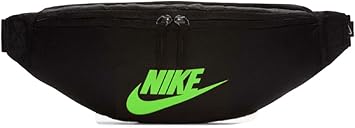 nike fanny pack amazon