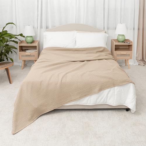 Comfy Cubs Waffle Blanket King, 247 cm x 229 cm - Lightweight & Breathable 100% Cotton Blanket - Soft Textured Thermal Weave for All Seasons - Cozy Layer for Couch, Sofa, or Bed - Sand by Comfy Cubs - Image 5