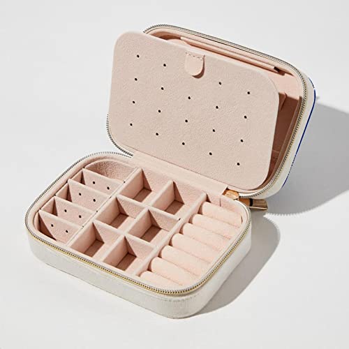 Boîte à bijoux de voyage en forme de glace pour protéger ses colliers