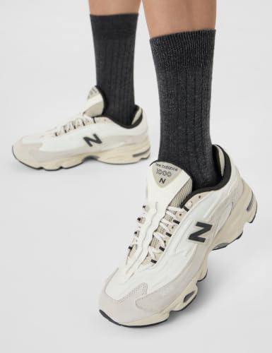 Image of New Balance Unisex-Adult M1000 Sneaker