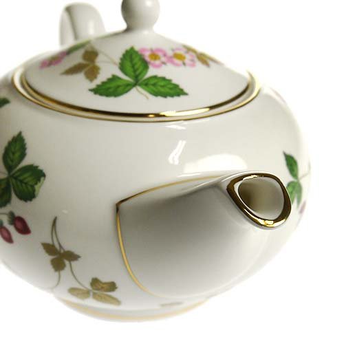 ウェッジウッド　急須➕茶器4つ　ワイルドストロベリー ワイルド ストロベリー ティーポット S|WEDGWOOD公式オンラインストア