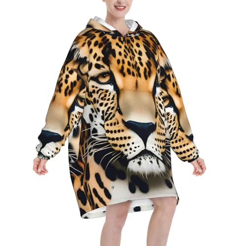 Couverture à capuche imprimé léopard pour des soirées d'hiver cocooning