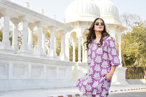 Image of LookMark Women's Printed Cotton Blend Straight Kurta and Pant Set