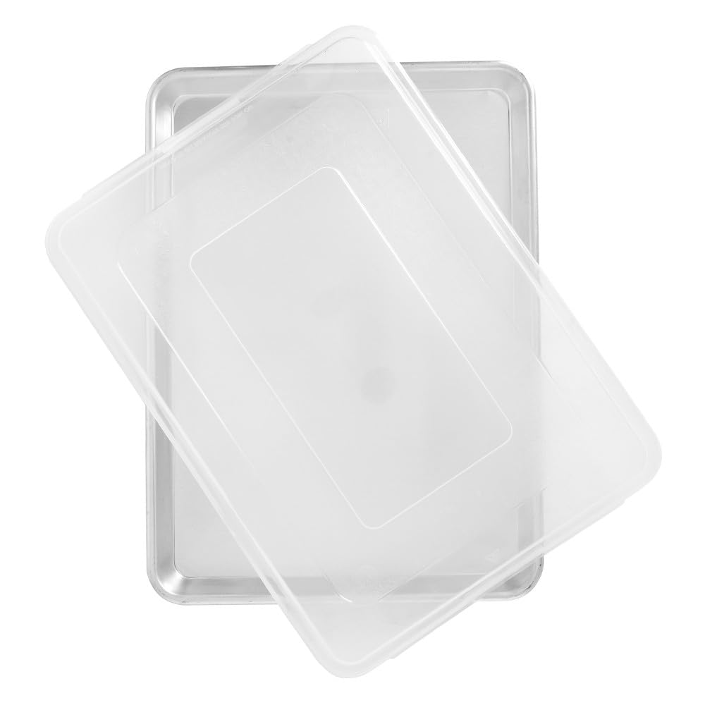 Nordic Ware Naturals Half Sheet with Lid, Aluminium Baking Sheet with Superior Heat Conductivity, Premium Bakeware Made in the USA, Silver