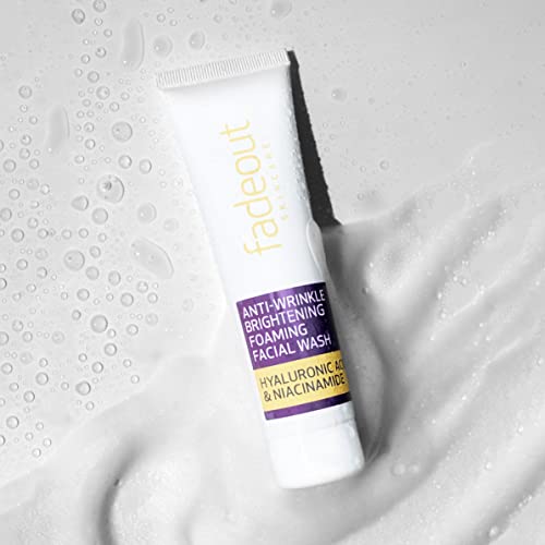 Fade Out Anti-Wrinkle Whitening Foaming Facial Wash with Hyaluronic Acid and Niacinamide 100ml - Image 3