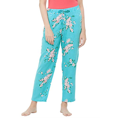 Image of SOIE Women's Super-soft Rayon printed pyjamas with pockets