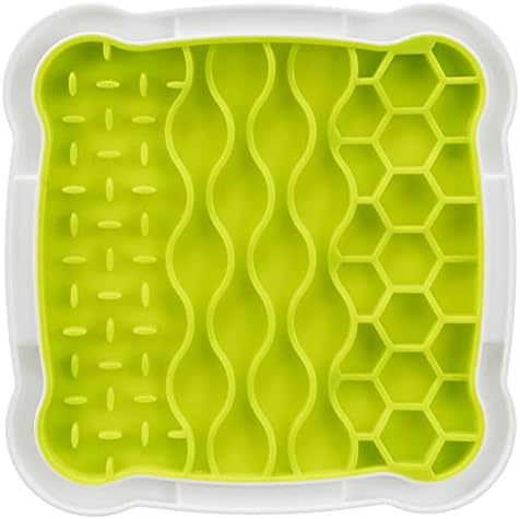 TRIXIE Lick'n'Snack Schleckplatte aus TPR – 20 x 20 cm für Hunde | Slow-Feeder für langsames Fressen – hält Hunde beschäftigt, beugt Schlingen vor und ist leicht zu reinigen
