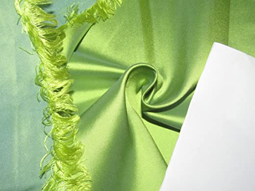 Soie hollandaise satin vert en largeur 137cm idéale pour créer votre robe de créateur
