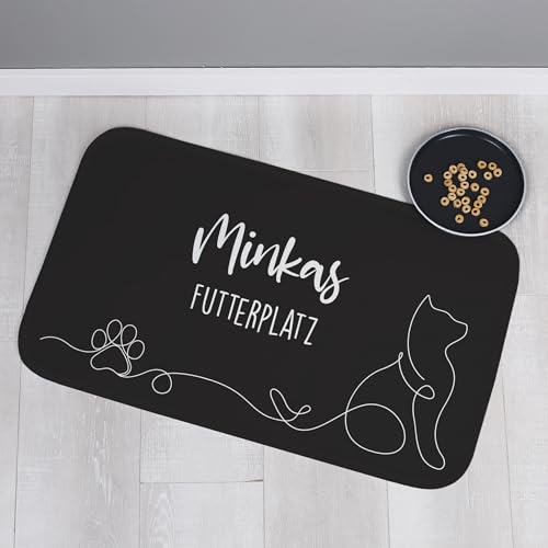 Herz & Heim® Personalisierbare Napfunterlage für Katzen – rutschfeste Futtermatte mit Wunschtext – Haustier-Platzdeckchen Motiven (Schwarz, 76 cm x 45 cm (B/H))