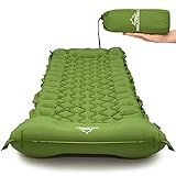 ★ KOPPELBAR – Unsere Outdoor Isomatten haben auf jeder Seite Schnallen, so dass du auch zwei oder mehr Isomatten miteinander verbinden kannst. So kannst du mehrere Matten zu einer großen Schlafmatratze verbinden. Ideal für Paare oder Familien mit Kindern.