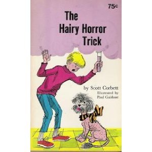 Paperback the hairy horror trick Book