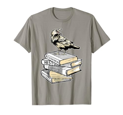 Dark Academia Aesthetic Raven Cuervo On Old Vintage Books Camiseta